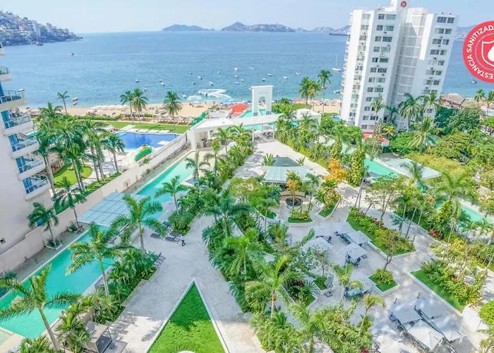 Hostpal Armandos Le Club Playa Privada